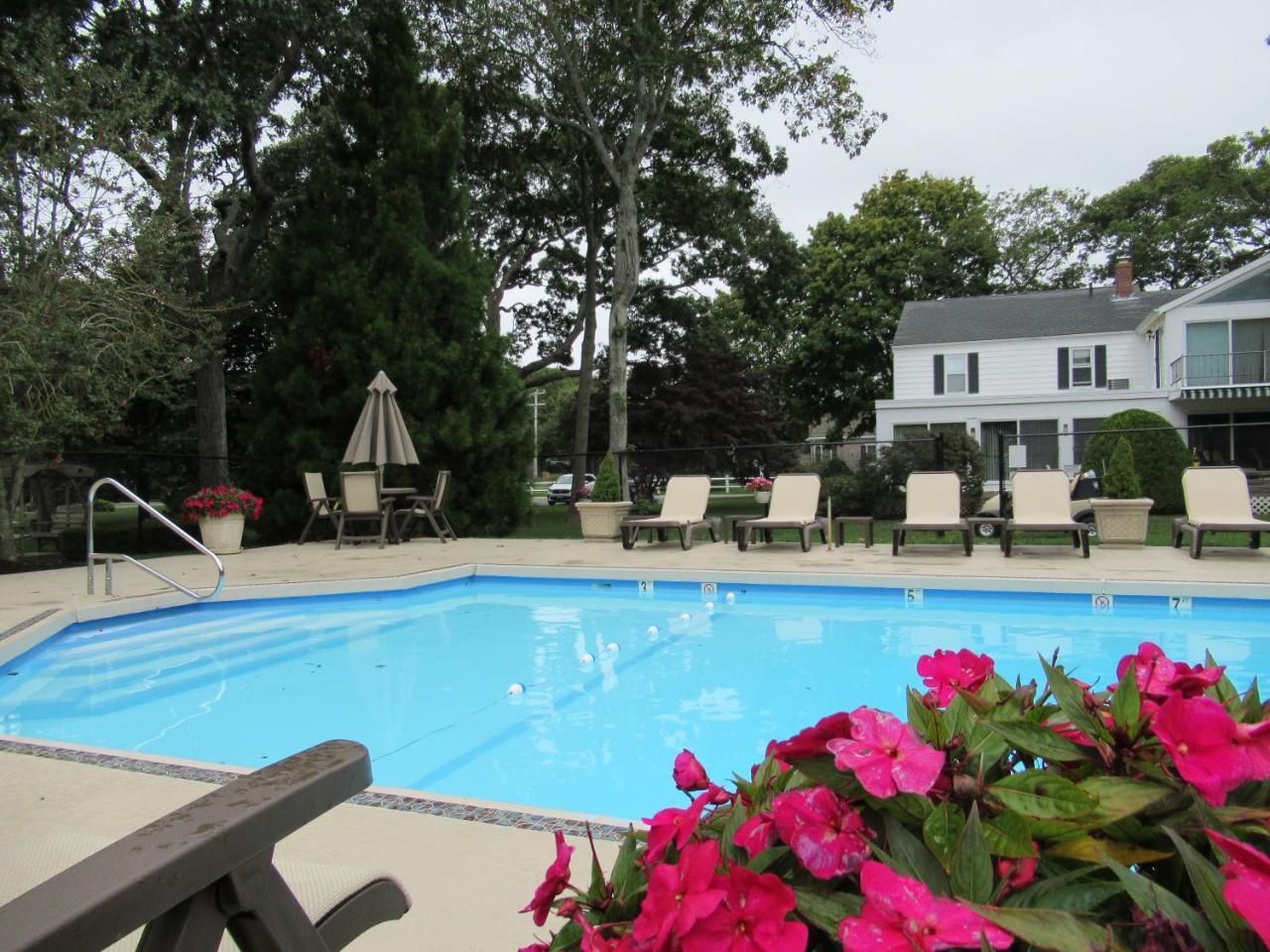 Falmouth Heights Motor Lodge Экстерьер фото